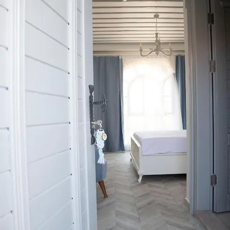 Hotel Efruze
