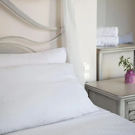 Efruze Hotel