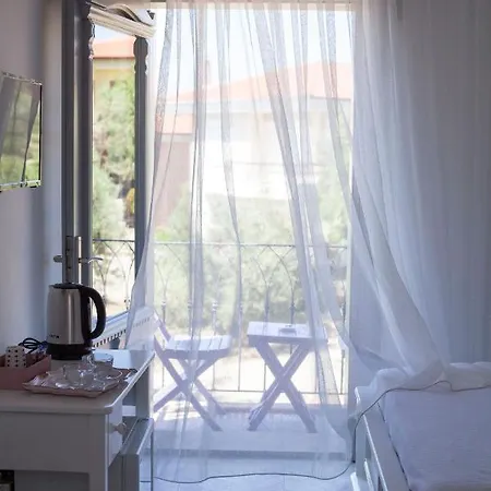 Efruze Hotel